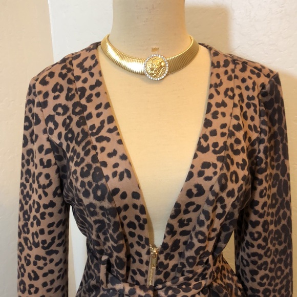 Triple Seven Long Sleeve Leopard Printed Size M. - Picture 2 of 15